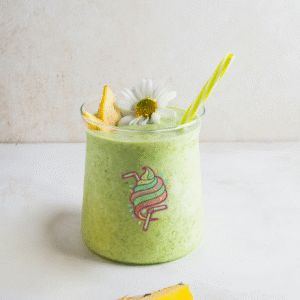 Generated Image September 30, 2025 – 8_22PM Tropical green smoothie blends zesty lime